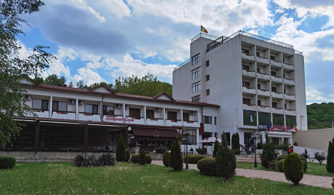 Hotel Spa Cazino Monteoru Sărata-Monteoru Zewnętrze zdjęcie