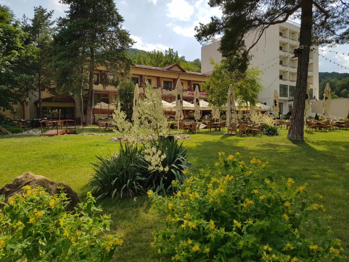 Hotel Spa Cazino Monteoru Sărata-Monteoru Zewnętrze zdjęcie