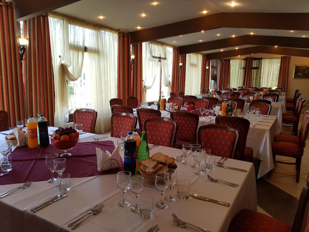 Hotel Spa Cazino Monteoru Sărata-Monteoru Zewnętrze zdjęcie