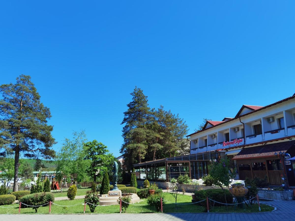 Hotel Spa Cazino Monteoru Sărata-Monteoru Zewnętrze zdjęcie