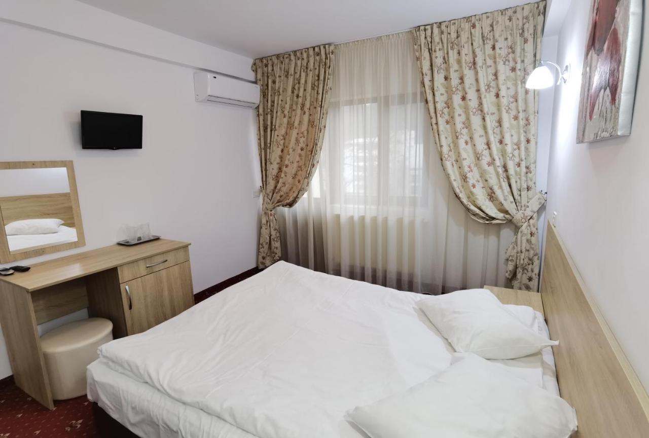 Hotel Spa Cazino Monteoru Sărata-Monteoru Zewnętrze zdjęcie